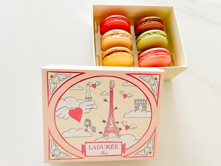 【バレンタイン2026】ラデュレのバレンタイン限定デザインがかわいすぎる!女友達へのギフトや自分へのご褒美にも!_2