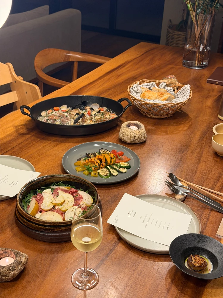 TORIKKA STAYで提供された夕食の一皿