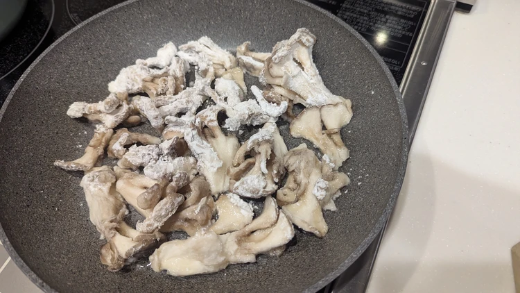 美容と健康に✨舞茸1つで「焼き舞茸」レシピ_3