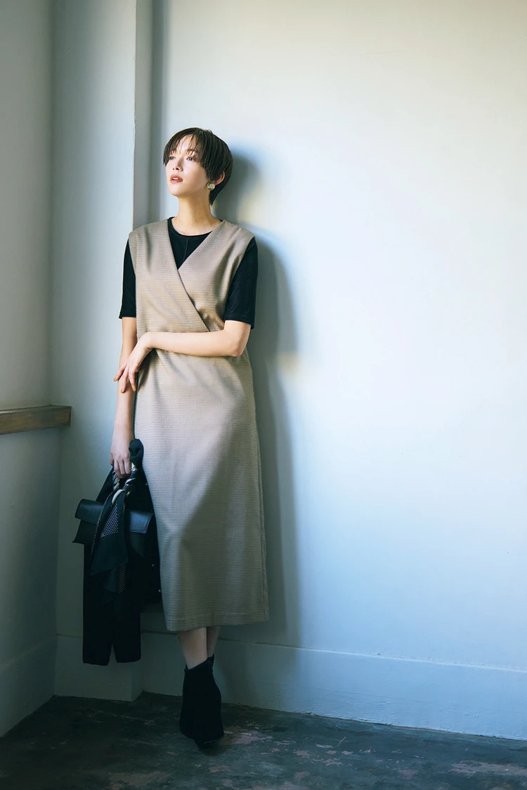 佐藤栞里 チェック柄2wayワンピ