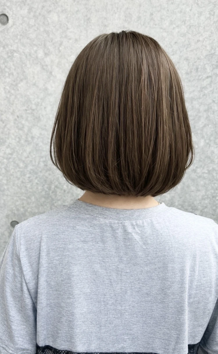 30代 髪型・ボブのバック