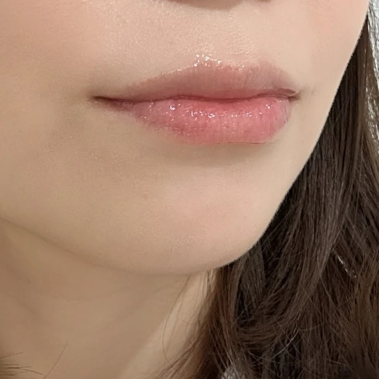 Obagi（オバジ） ダーマパワーX リップエッセンス 使用後 テクスチャー 