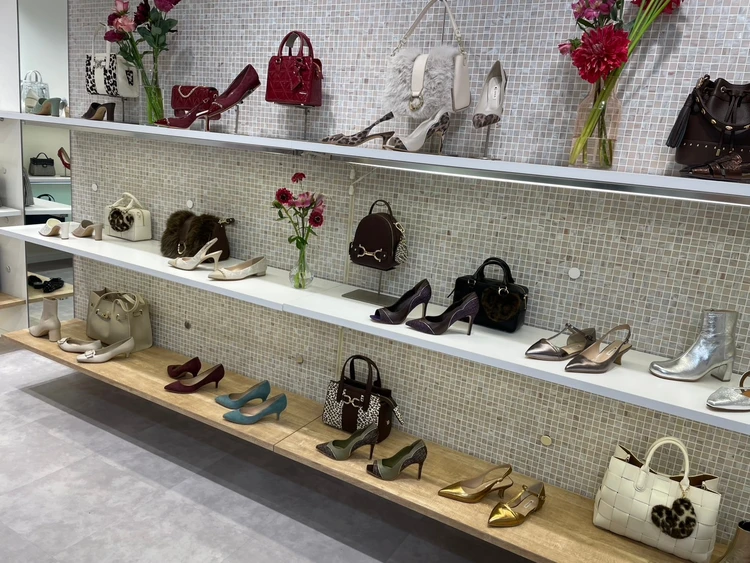 【DIANA】 2025 Autumn Winter 展示会レポ_1