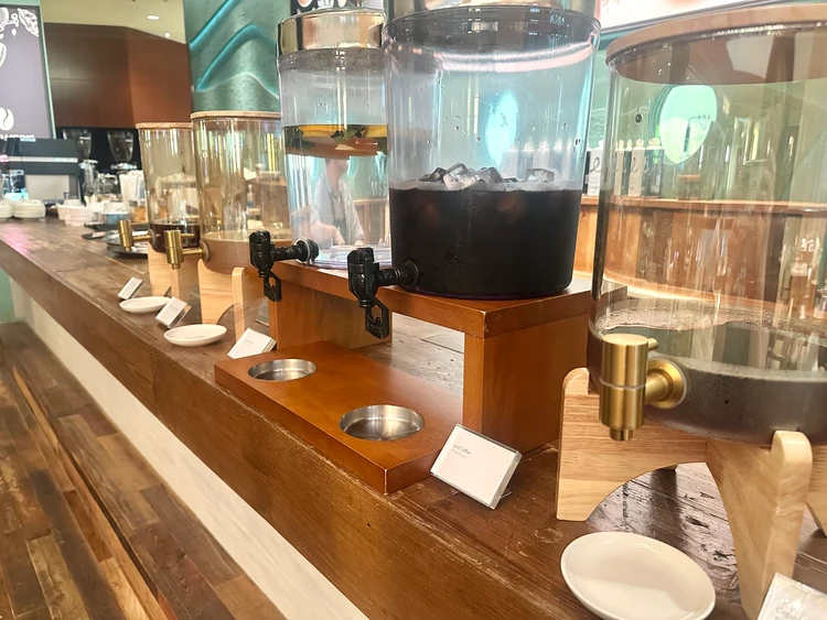 ドリンクバー