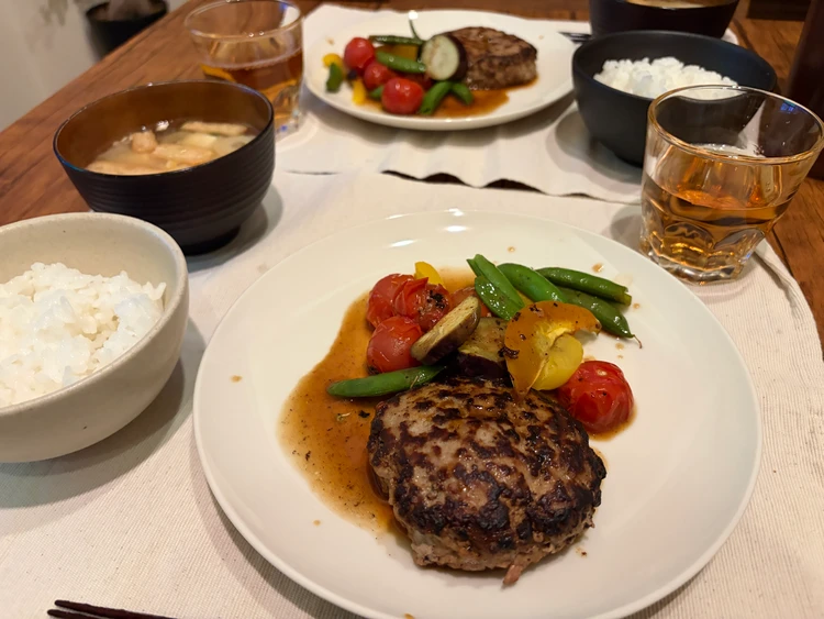 長谷川あかり ハンバーグ