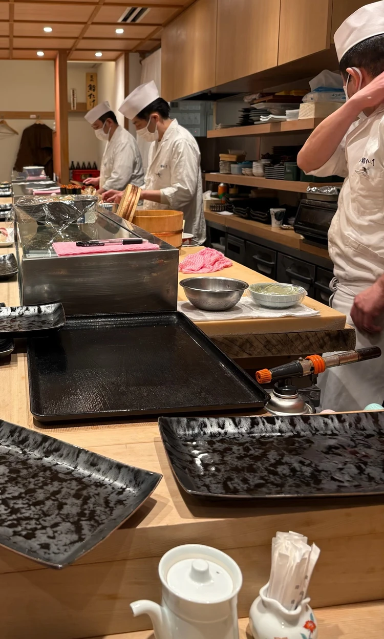 築地ランチでお寿司  鮨たけの椿コースを堪能_2