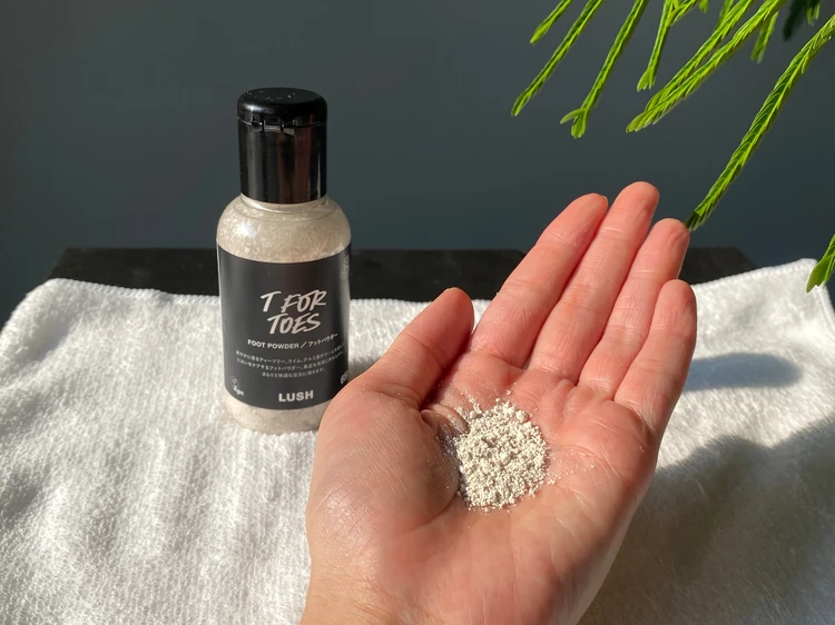 フットパウダーを手に取ってみた！
