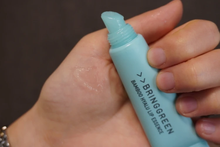 BRINGGREEN（ブリングリーン）のリップケアアイテム　バンブーヒアル リップエッセンス