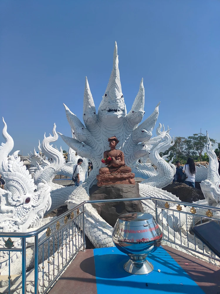 ワット・ドーンヤイ　タイ　お寺　穴場　観光　タイ旅行