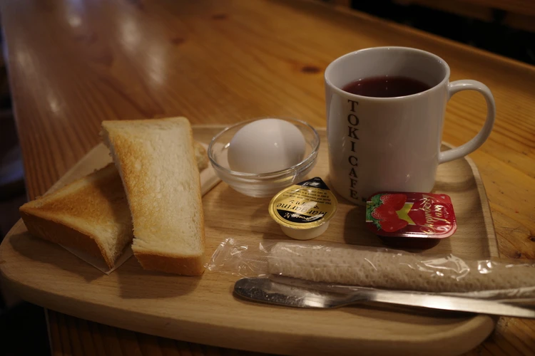 TOKICAFE 穴場カフェ 設備 デスクトップ モーニング