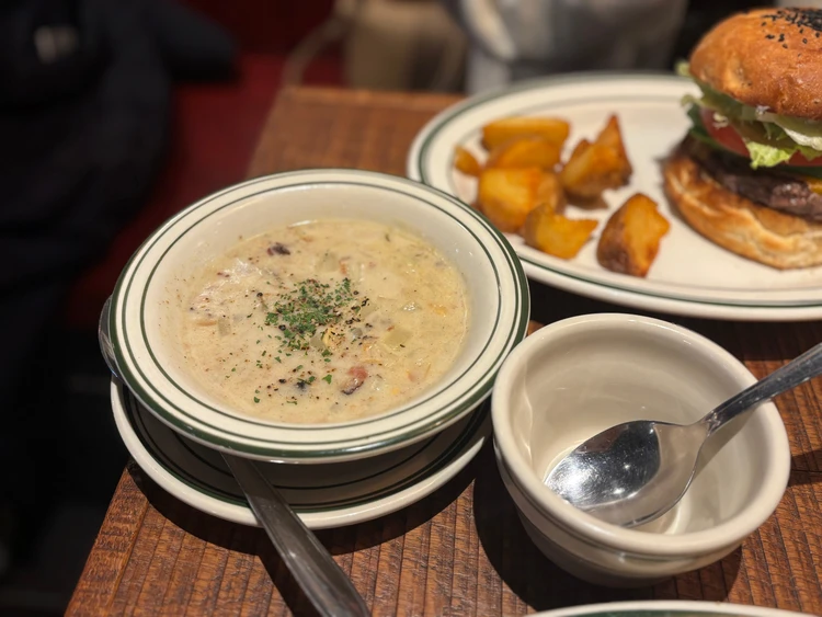 クラムチャウダー