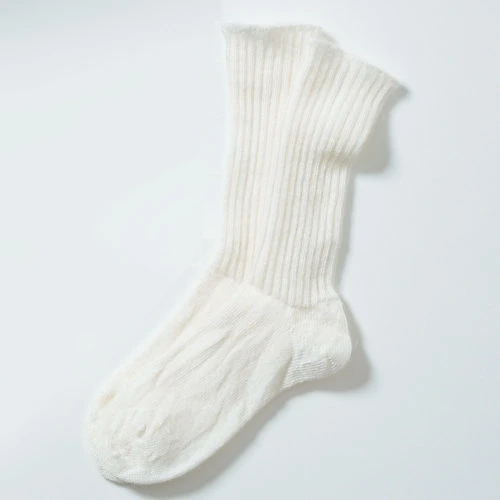 華のある祝日を♡　ブラック×パワフルピンクスタイルで、コーデの鮮度をUP！_8