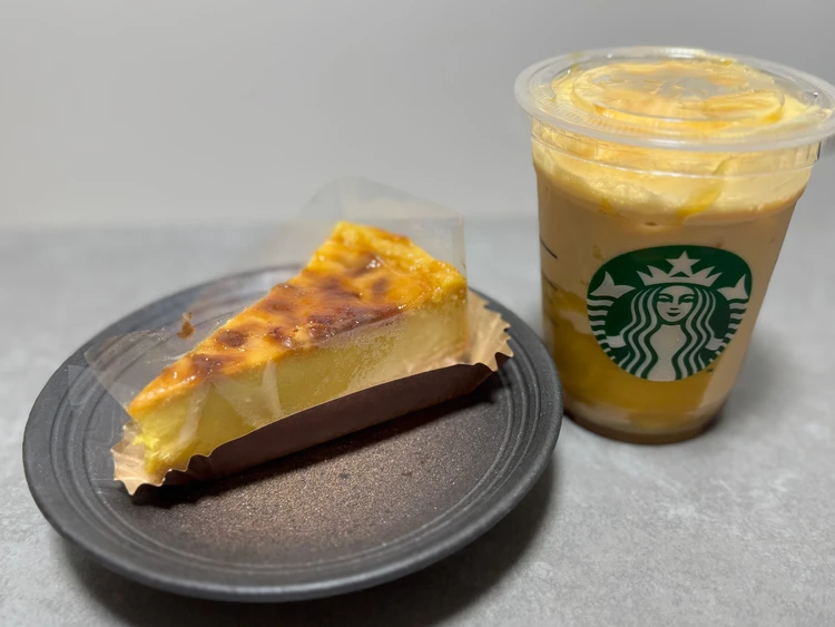 スターバックスコーヒー秋の新作「とろり蜜芋 紅はるか ムース ティー ラテ」「紅はるかと安納芋の焼き蜜芋ケーキ」