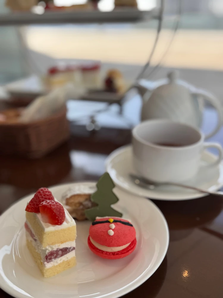 クリスマスアフタヌーンティー 小田急ホテルセンチュリーサザンタワー