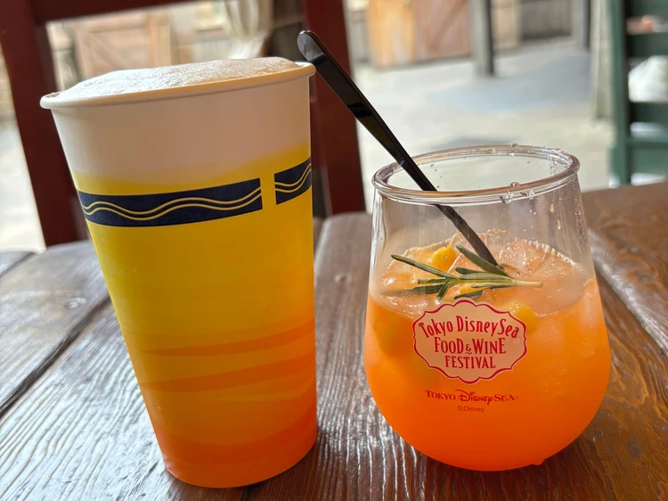 ビールとスパークリングカクテル
