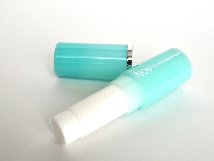 NOV ノブ　UVリップクリーム