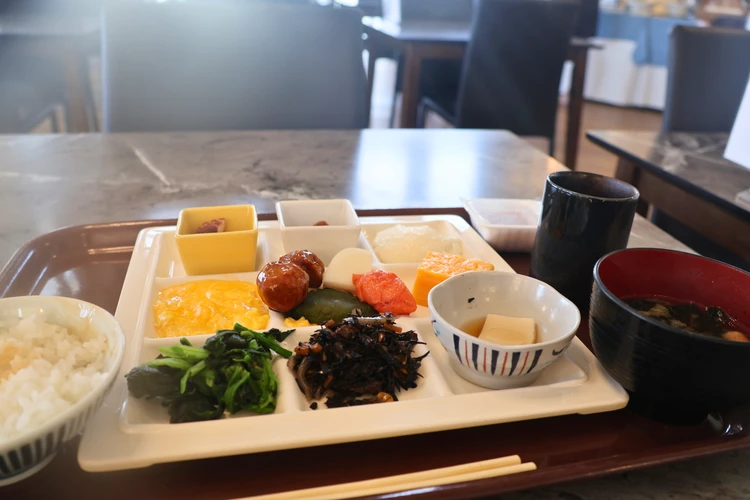 何もしない贅沢。幻想的イルミの「館山リゾートホテル」でリセット旅 #旅行部_8