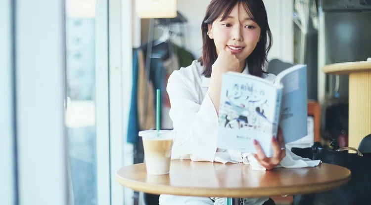 【文芸評論家・三宅香帆さんの働く一日に密着！】働いていても本を読んでいるのか!?