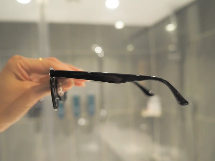 【愛用サングラス】ユニクロのシンプルで毎日使える愛用品!「スクエアサングラス」が手放せない理由_2_2