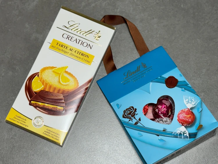 佐藤栞里セレクトチョコレート　リンツのチョコレート　クリエーション タルトシトロンとリンドールバッグ6個入りブルー