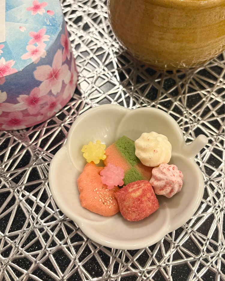 【1600円の小土産】会話が弾む！アトリエうかいのクッキー缶「フールセック・アソルティ」_5_1