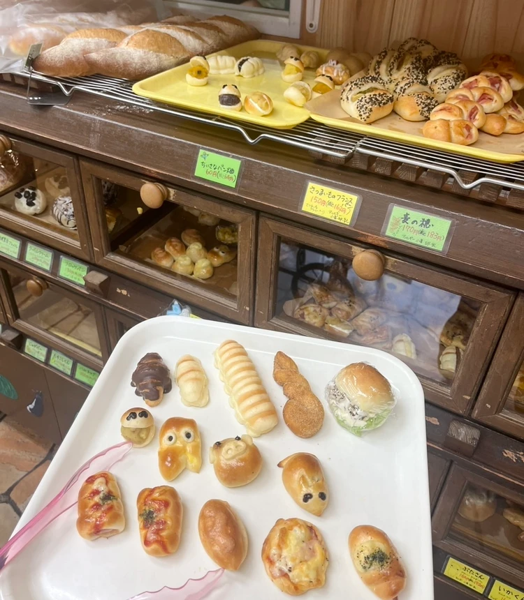 【兵庫・丹波篠山】一口サイズのパンが並ぶお店！「ちいさなパン畑」に行ってみた_5
