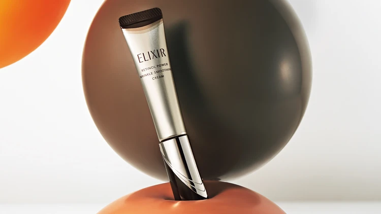 【2025年下半期ベストコスメ】大賞は「エリクシール」のシワ改善クリームに決定！ 美のプロから絶賛の嵐