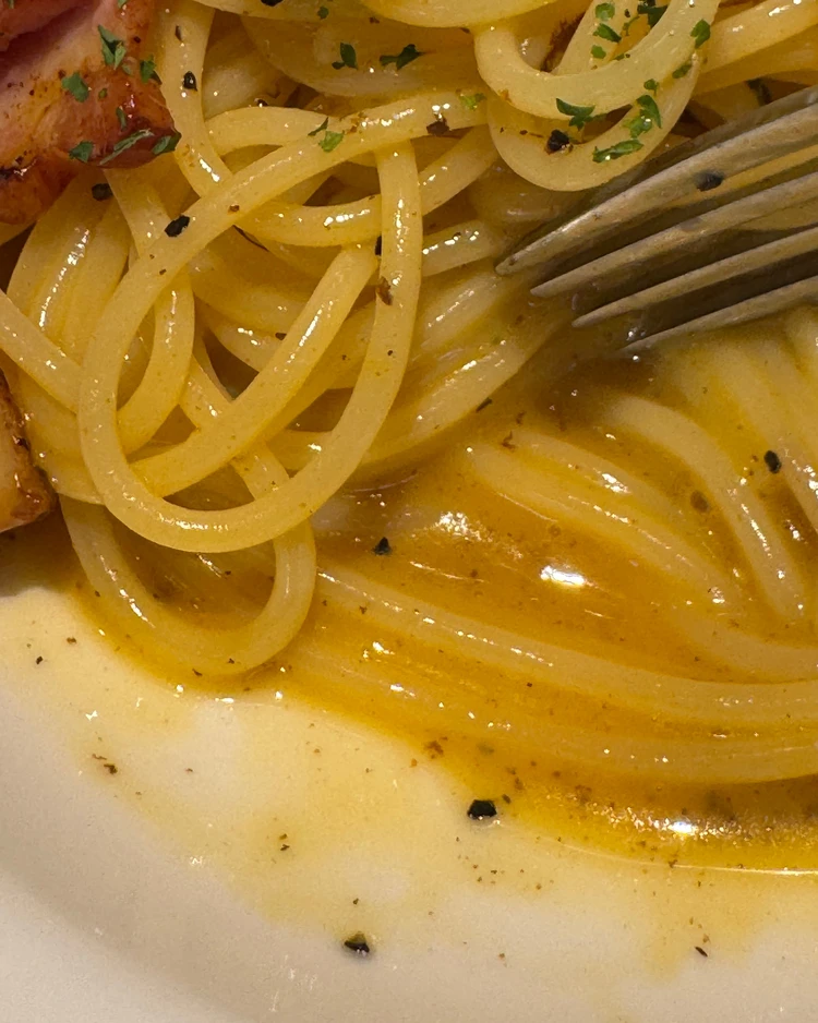 創業48年！銀座の老舗「あるでん亭」で絶品カルボナーラに舌鼓_6