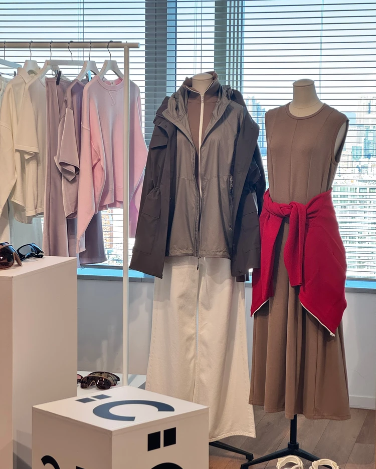 【2026春夏ユニクロシー】30代のきれいめ通勤に！ユニクロシー新作4選_2