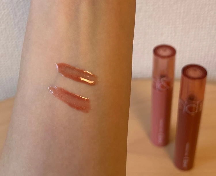 rom&nd「グラスティングカラーグロス」