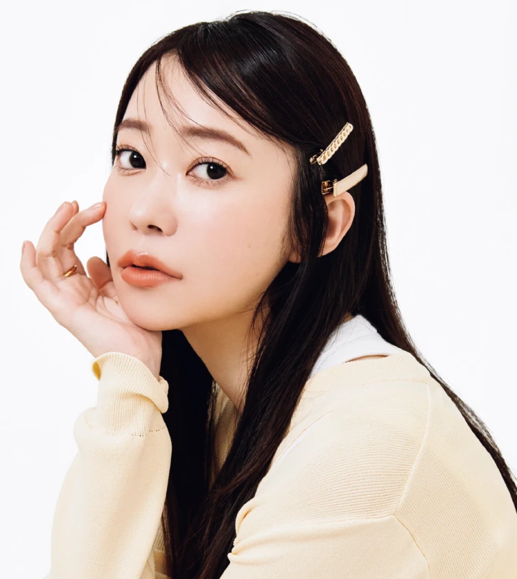 さっしーが大人の超簡単ヘアアレンジに挑戦！ピンでつくる無造作ストレートヘア