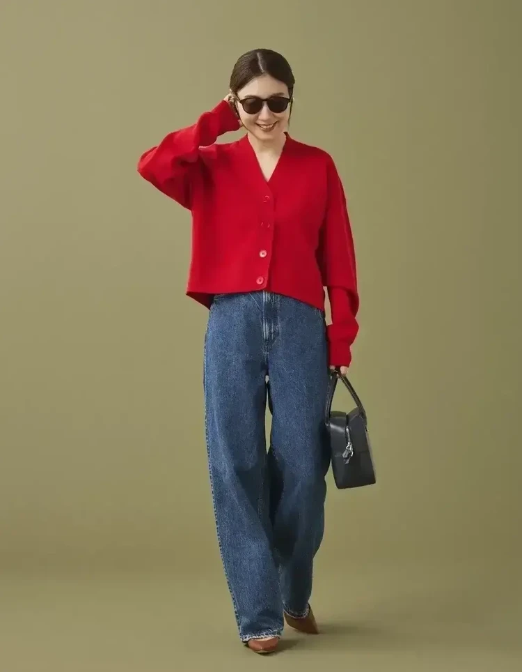 カーディガンの着こなし