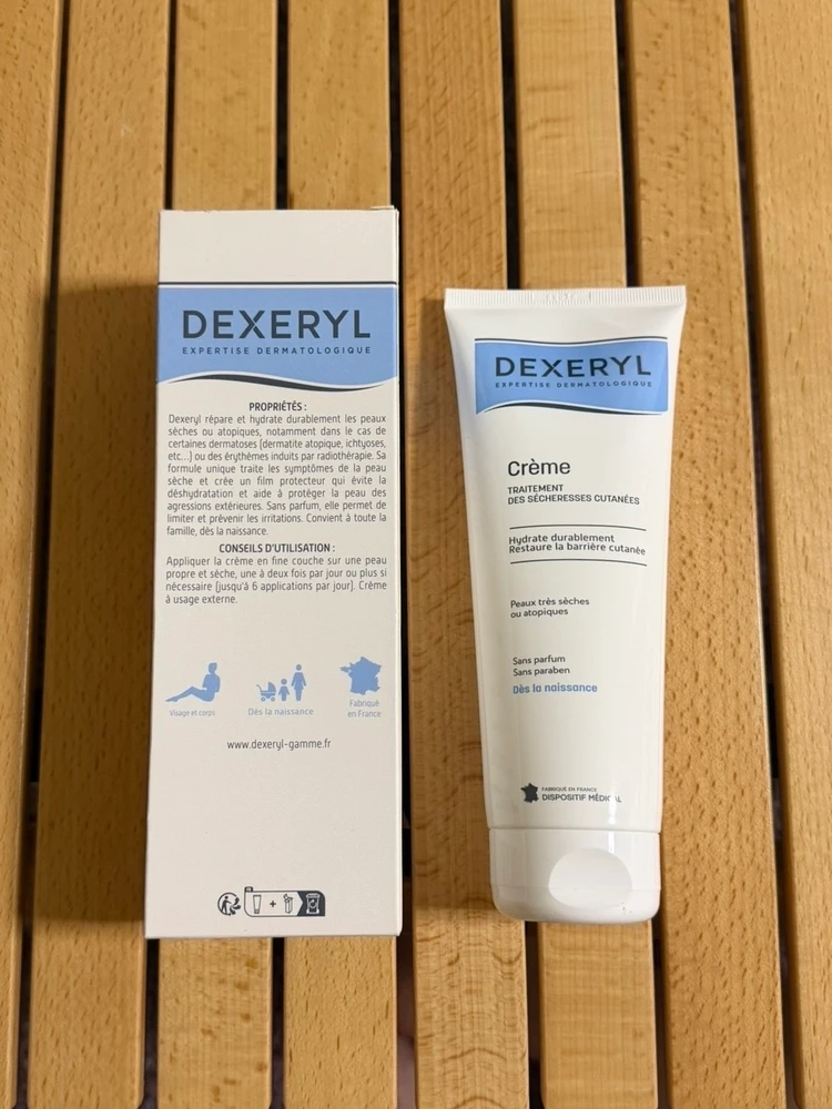DEXERYLの保湿クリームの商品画像