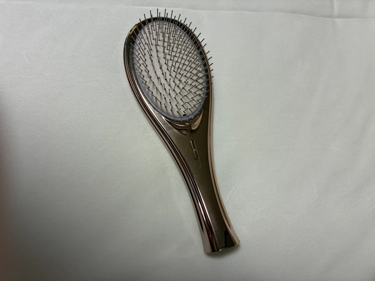 癖っ毛な私の美髪習慣〜毎日たくさんのヘアブラシを使ってます〜_3_2