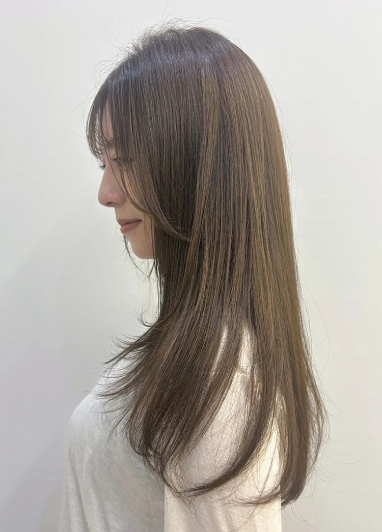 30代 髪型 ロングのサイド