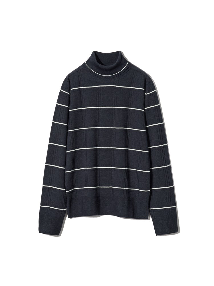 3Dタートルネックセーター￥4990