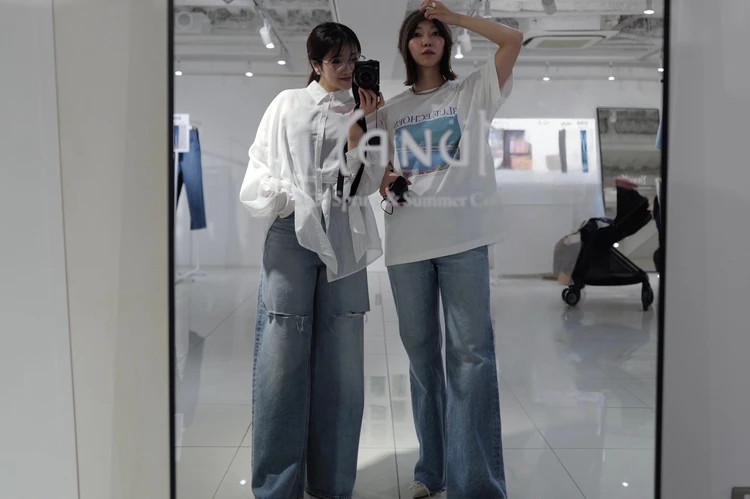 YANUK(ヤヌーク) 2026SS展示会レポ|脚長効果抜群の本命デニム_1