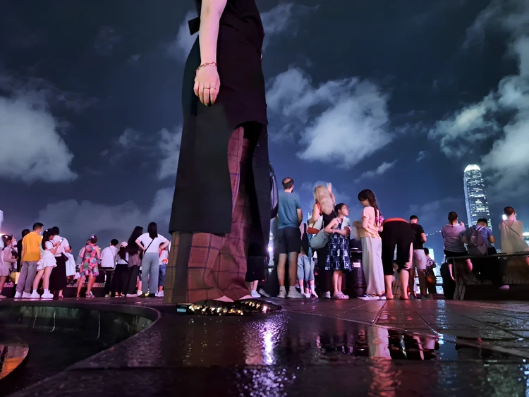 【LE TALON】GRISEのフラット靴でドレスアップも○な香港ナイトアウト_4