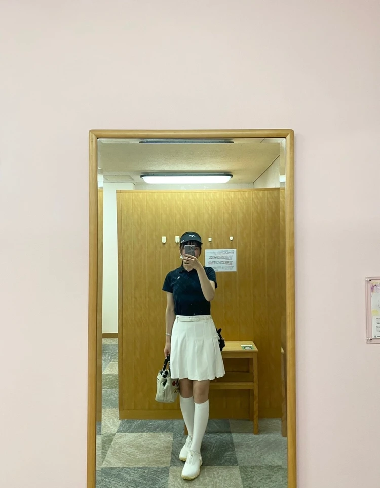 【お気に入りのゴルフコーデ】夏のゴルフコーデ|ラウンド&コンペ別きれいめ×カラフル_2_2