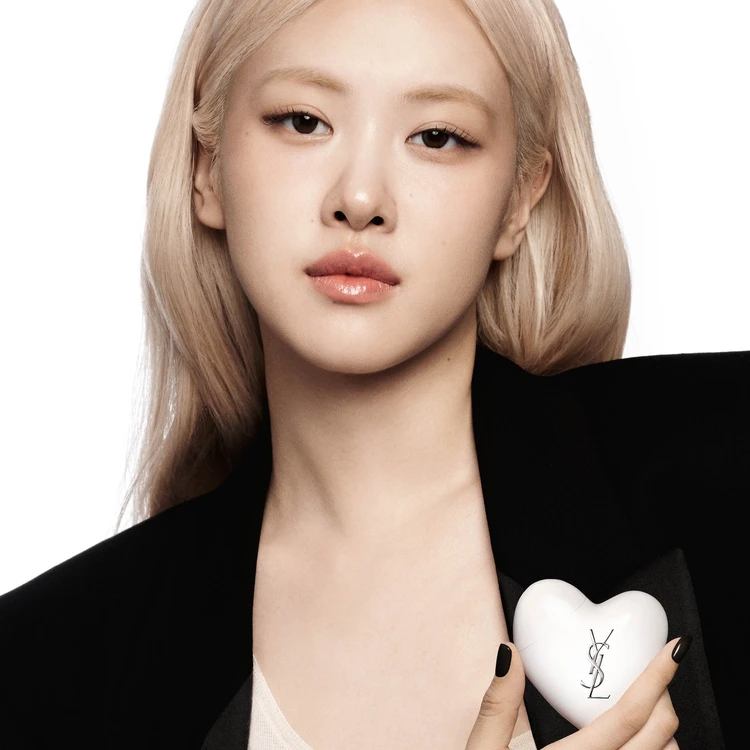 YSL　ケアクラッシュ セラムクリーム　BLACKPINK　ロゼ