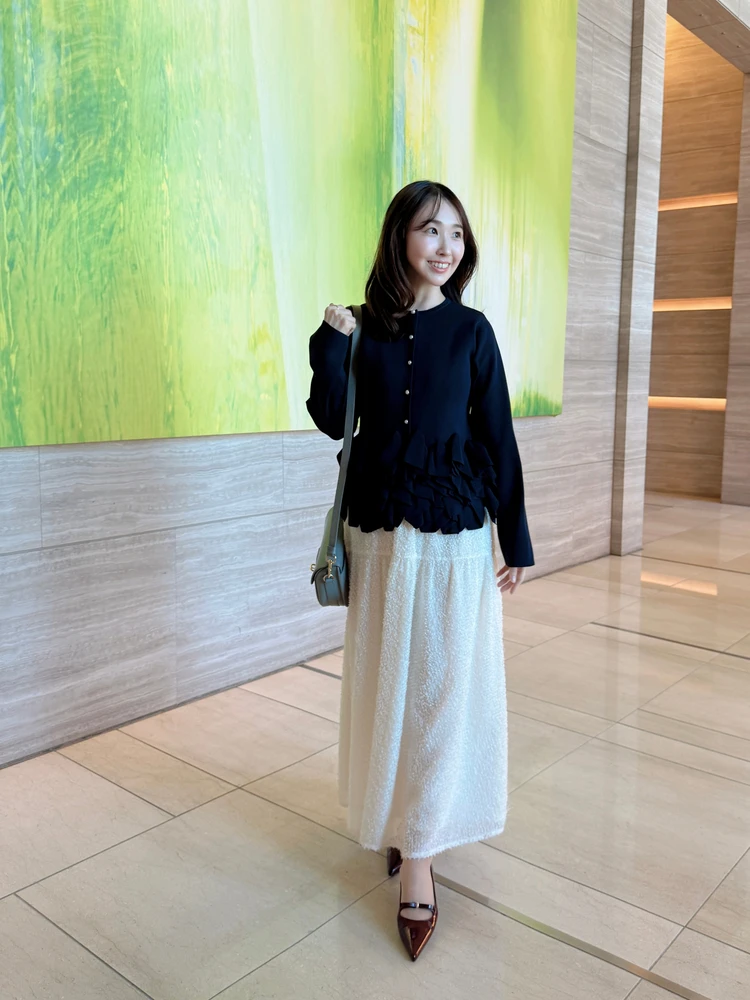 【ポインテッドシューズ】が主役!この秋買うなら『ルタロン』の大人リボンフラットで最旬コーデを叶える!_4