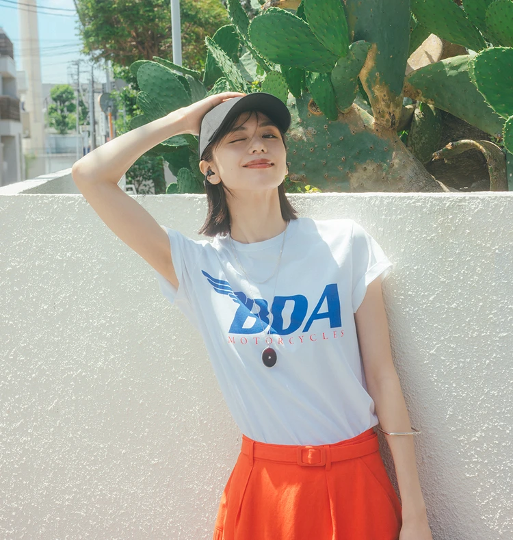 佐藤晴美 イヤカフ型イヤホン「OPENDOTS ONE」