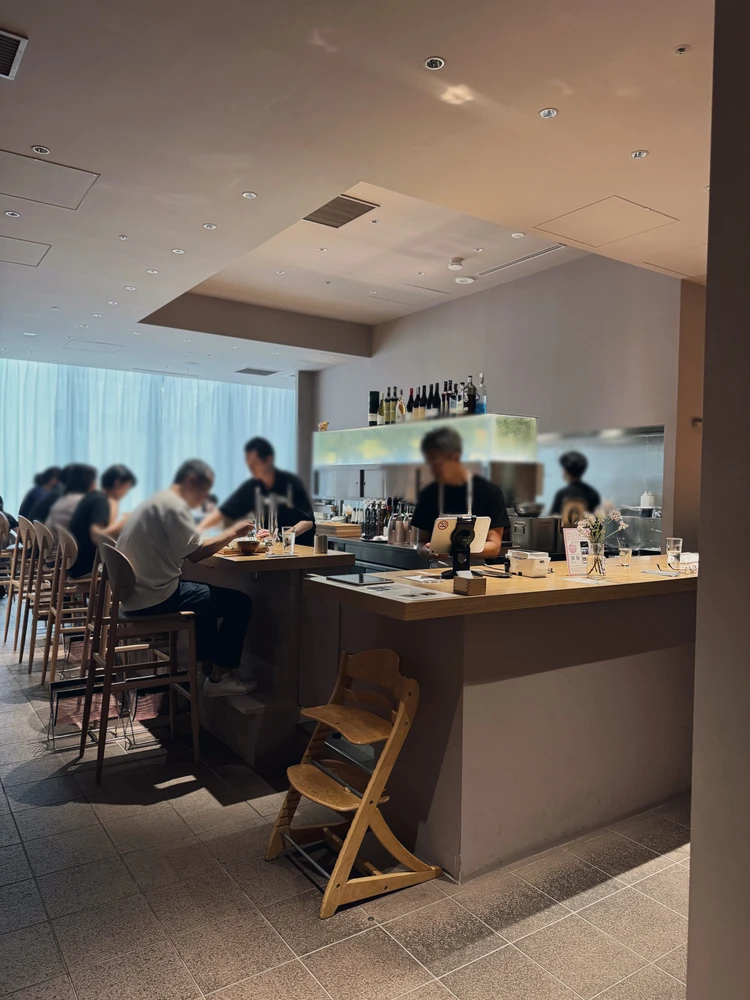 希須林の店内の様子