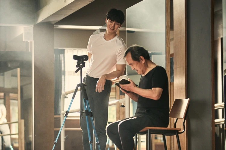 ナビレラ -それでも蝶は舞う- 練習中のチョロクとドクチュル。