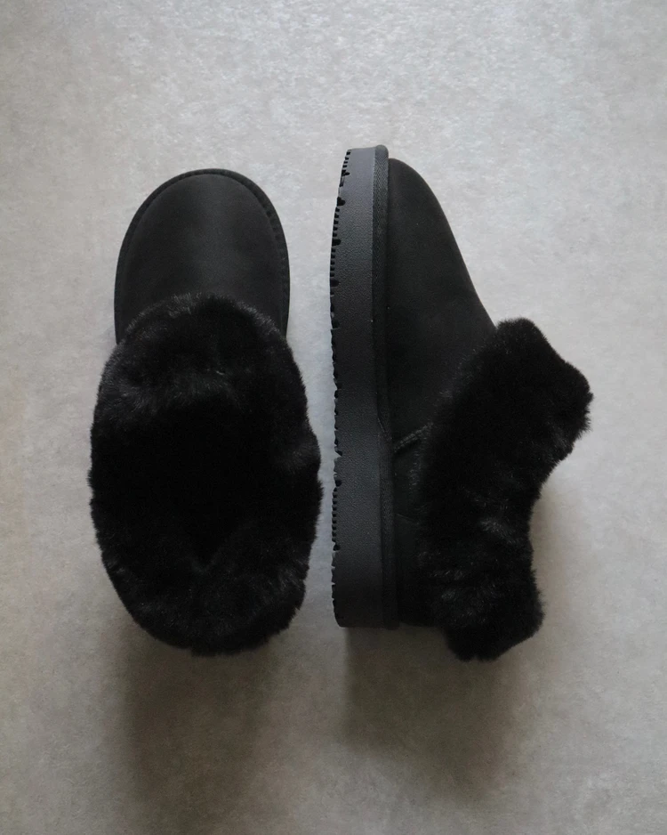 GU　ジーユー　フェイクムートンスリッパ　黒　ブラック