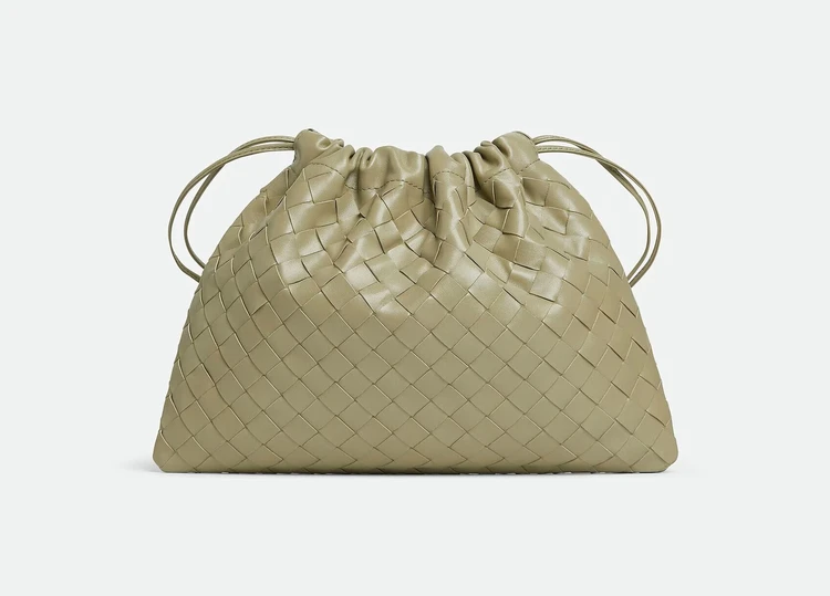 【トレンドカラー】BOTTEGA VENETA  ダストバッグ アイス アイスダストバッグ| Bottega Veneta® 日本