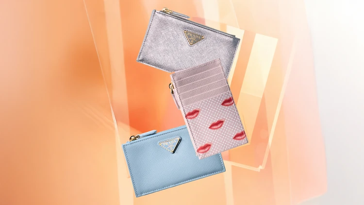 12月21日は「一粒万倍日!【PRADA(プラダ)】リッププリントの新作財布や小物を、年内最後のスーパーラッキーデーに!