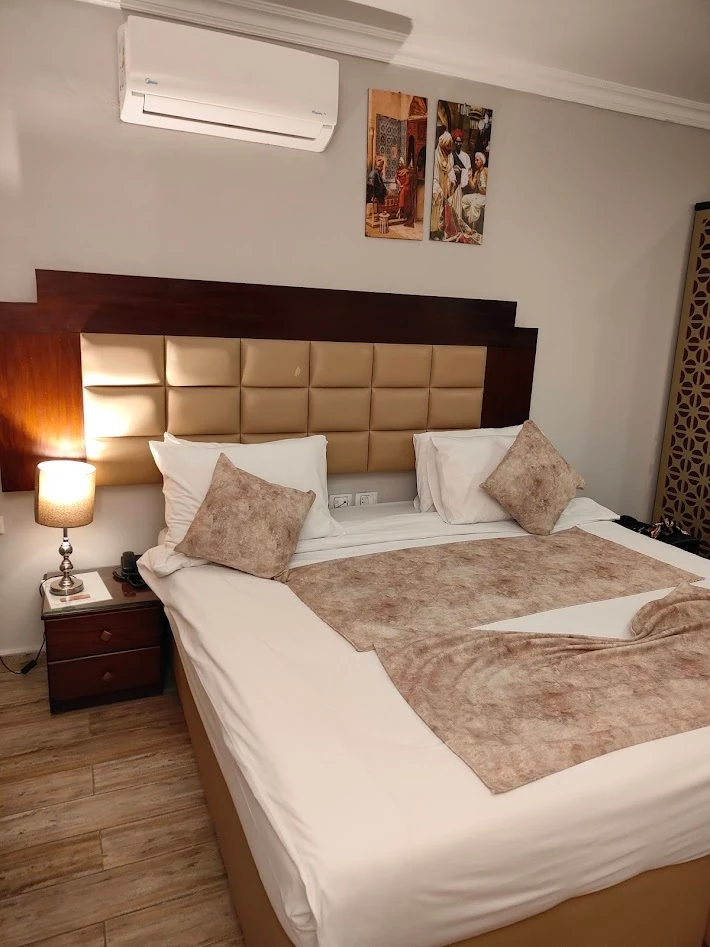 Khan Duidar Inn - Pyramids View Rooftop 客室