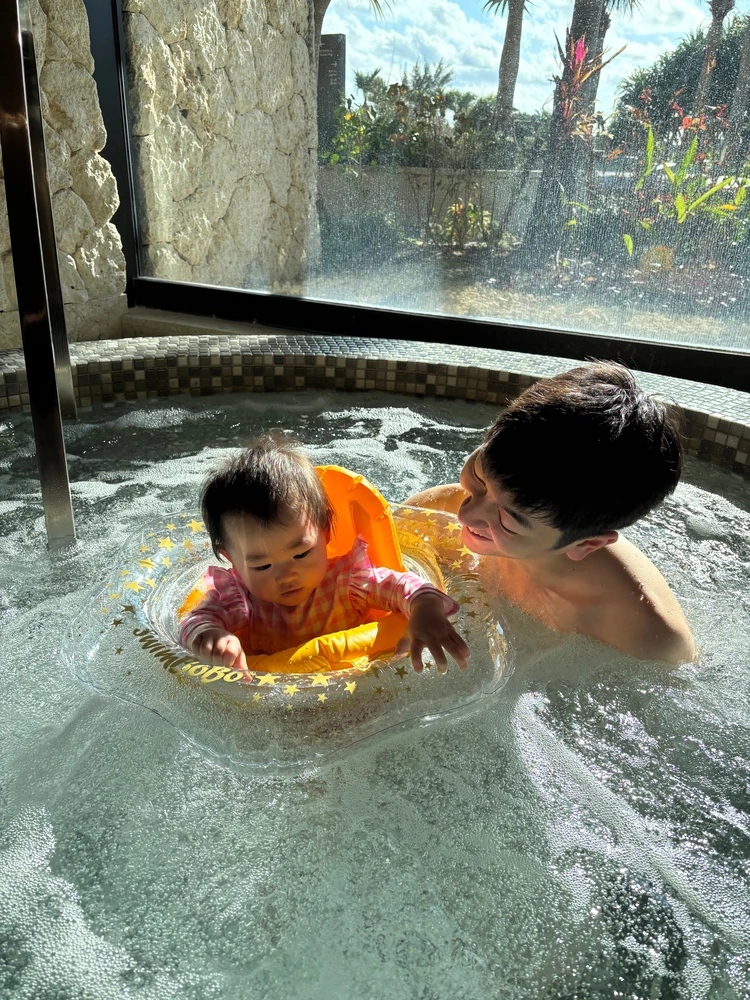 10ヶ月ベビーと行く3泊4日沖縄旅後半【美ら海水族館、プール、ホテルディナー、やちむん通り】_15