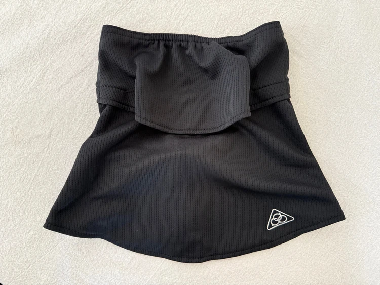 ヤケーヌ ブラック UVフェイスカバー